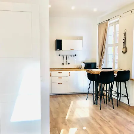 Apartment Szeroka Old Town