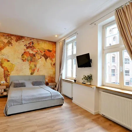 Apartment Szeroka Old Town