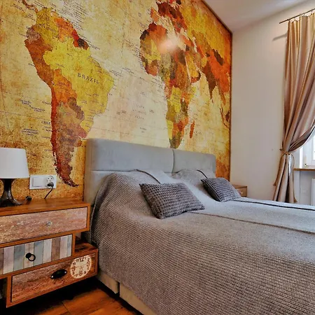 Apartment Szeroka Old Town
